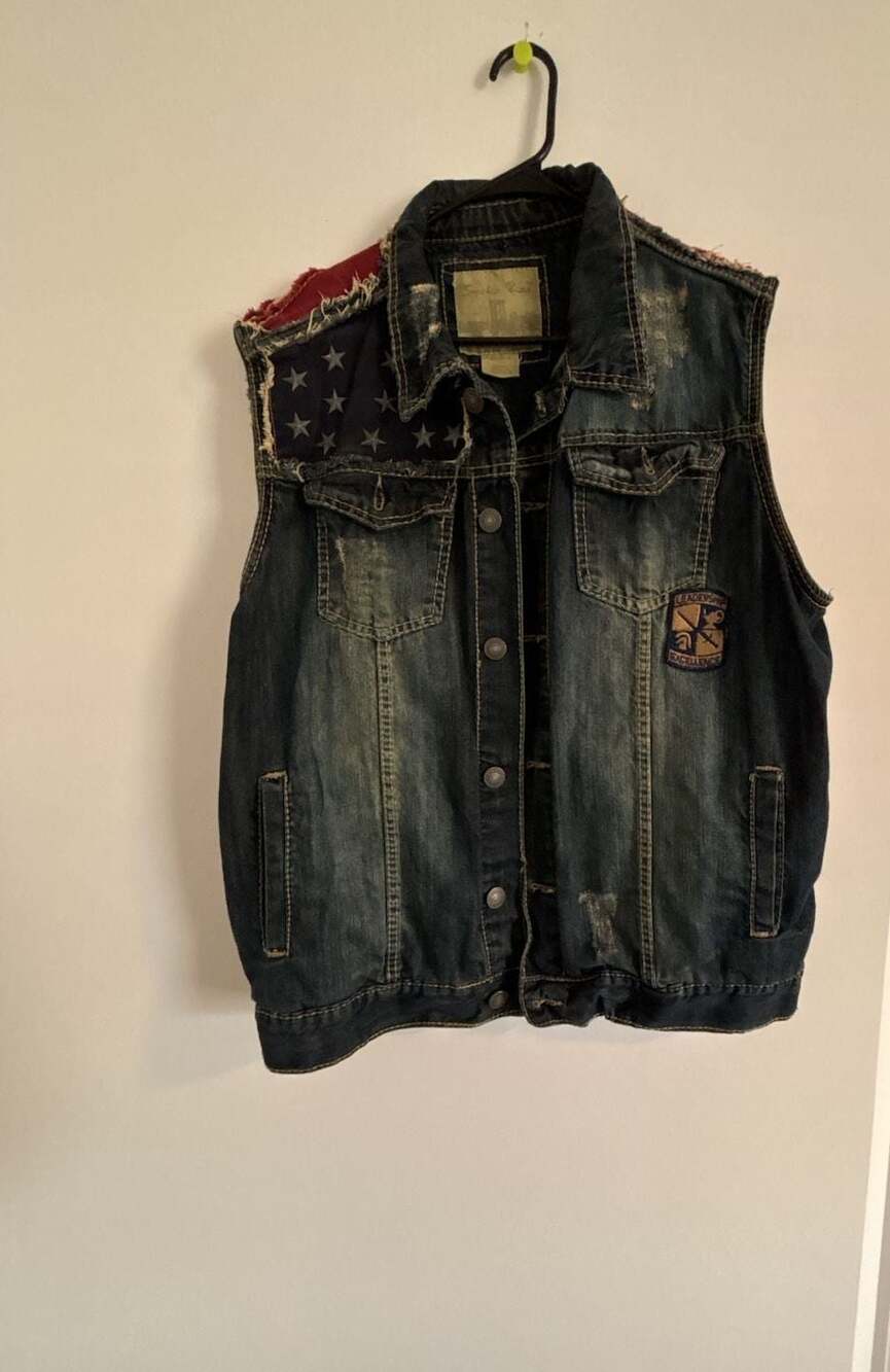 Smoke Rise Distressed American Flag Denim Vest Size XL